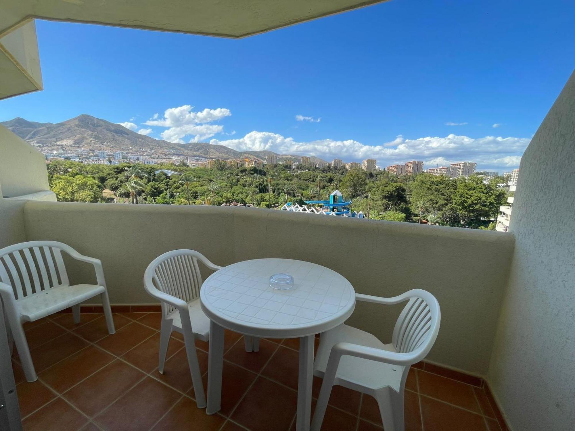 Apartamentos Magic Benalbeach By Benalnova Benalmádena Esterno foto